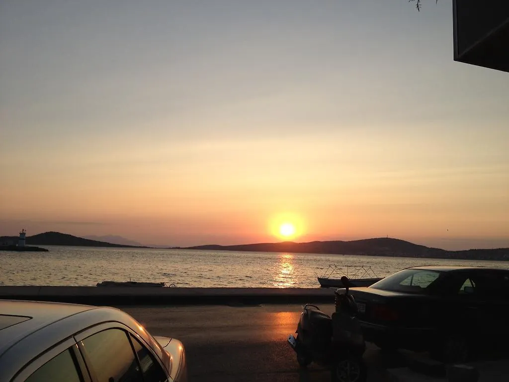Pera Ayvalik Guest House